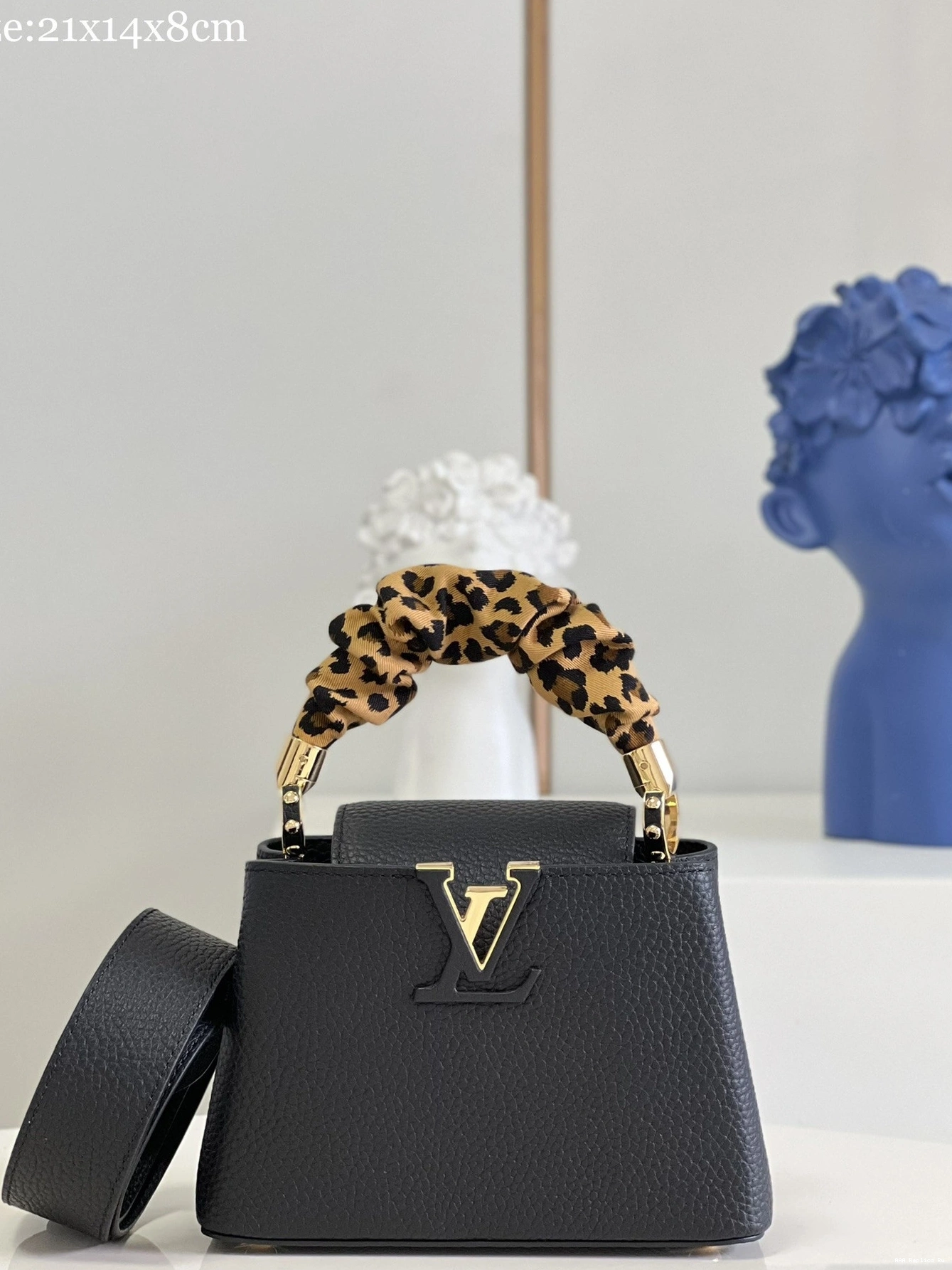 AAA Pruses Bags CAPUCINES MINI VUITTON LOUIS 0815
